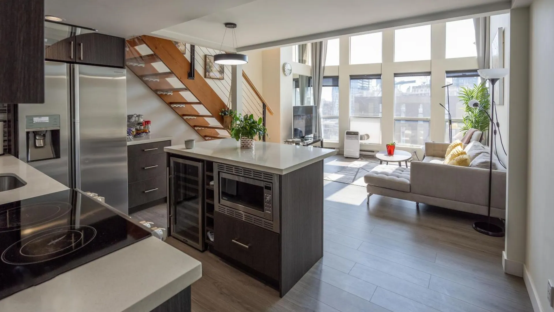Apartmán Modern Top-Floor 1-Bedroom Loft With Free Parking Vancouver